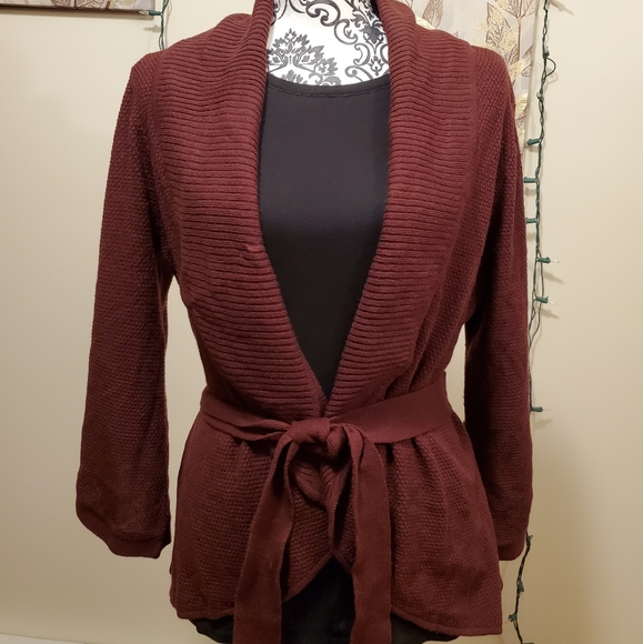 Sweater - Picture 3 of 8